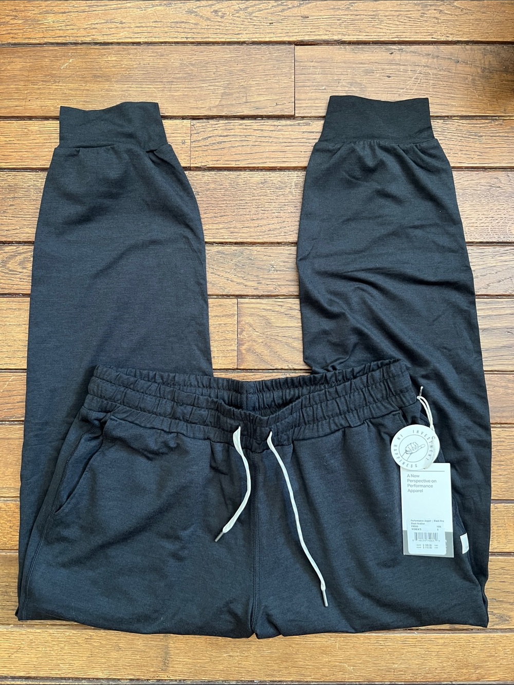 Vuori Black Heather Performance Jogger Pants Size Small New With Tags NWT